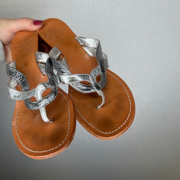 Il Sandalo of Capri Silver Metallic Leather Wedge Thong Sandals Womens Size 37